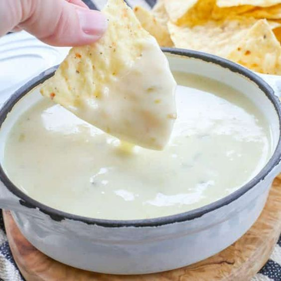 Mexican Restaurant-Style White Cheese (Queso) Dip