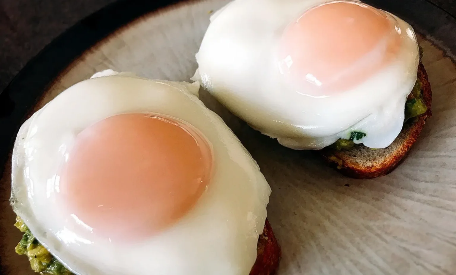 AIR FRYER POACHED EGGS